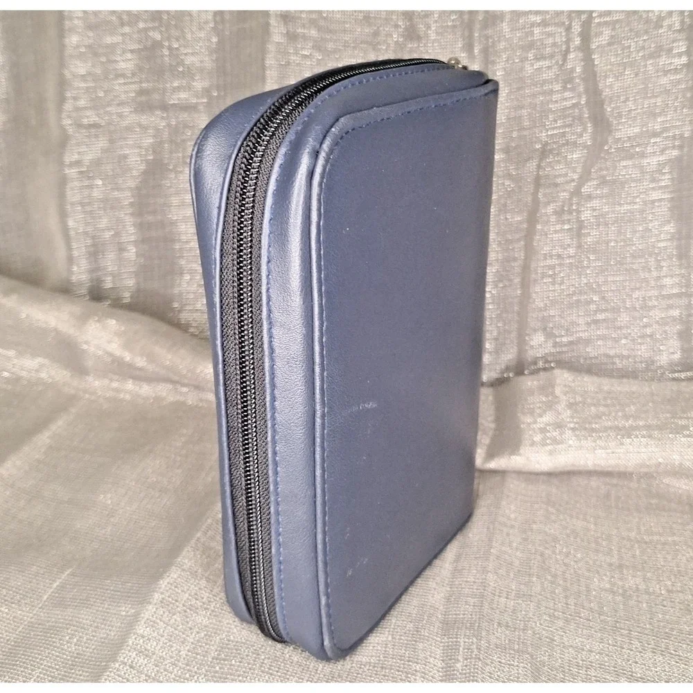 Day-Timer Zippered 6-Ring Planner Faux Leather‎ Blue